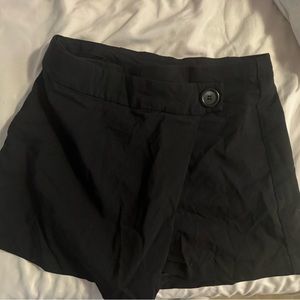 black skirt